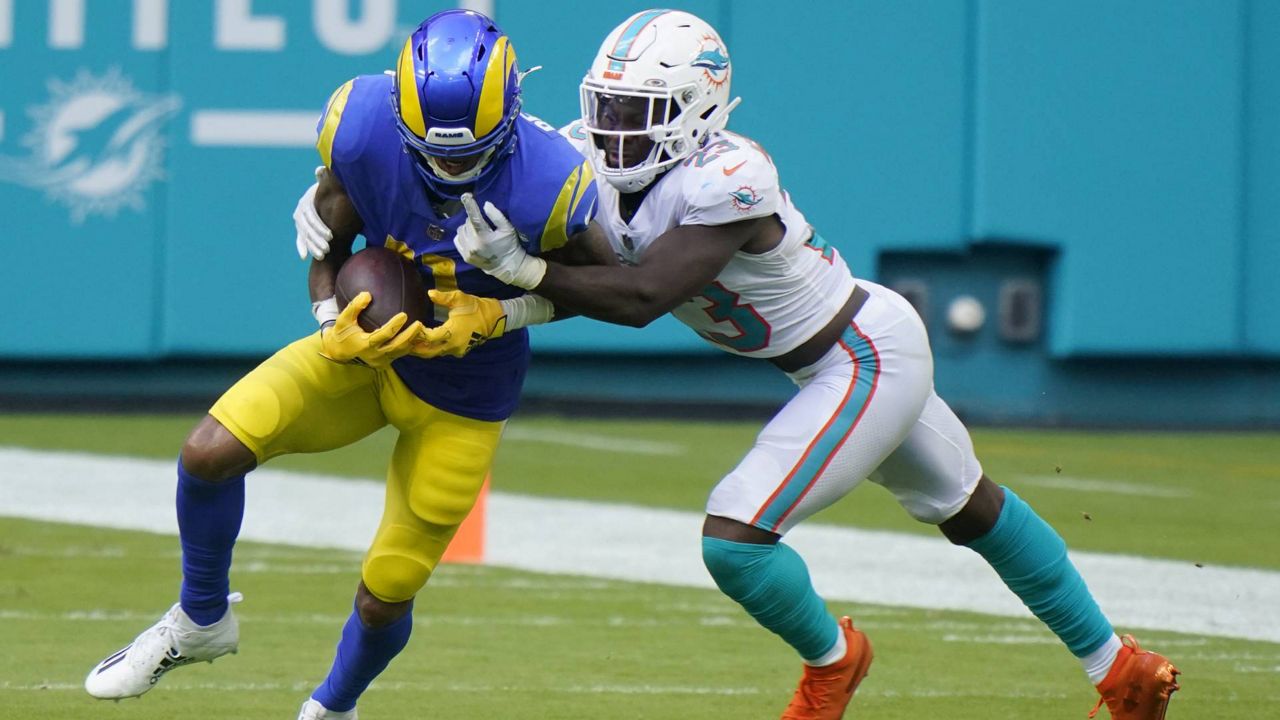 Rams Lose to Dolphins 2817