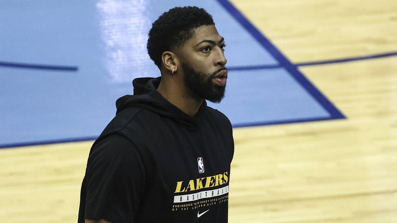 Lakers forward Anthony Davis warms up before a game against the Houston Rockets at Toyota Center. (Troy Taormina/Pool Photo via AP)