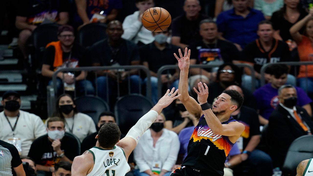 Live Updates: Bucks take on Suns in Phoenix for Game 1 of NBA Finals 