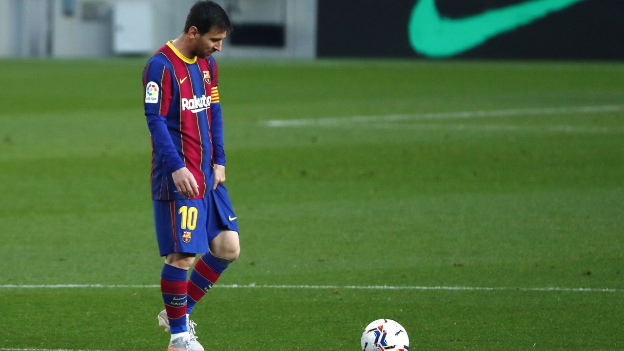 Barcelona Says Lionel Messi Will Not Stay With The Team