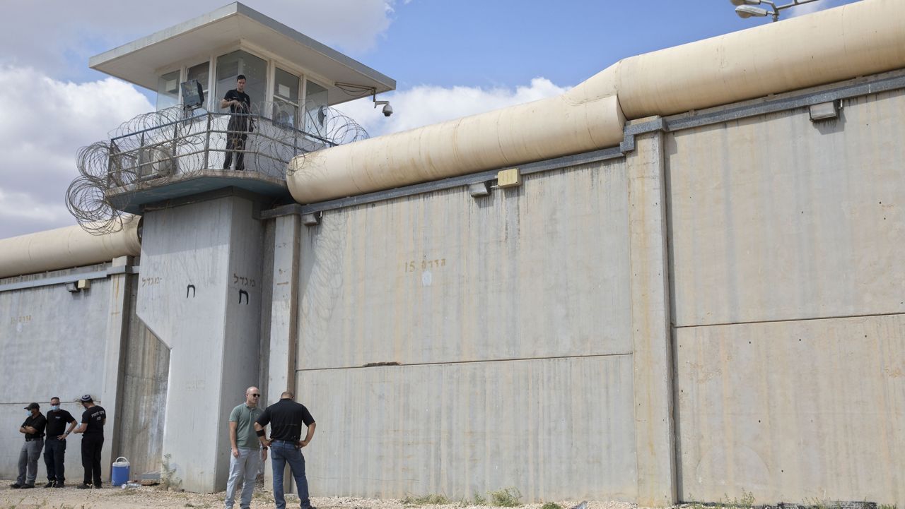 Six security prisoners escape from Gilboa Prison in northern