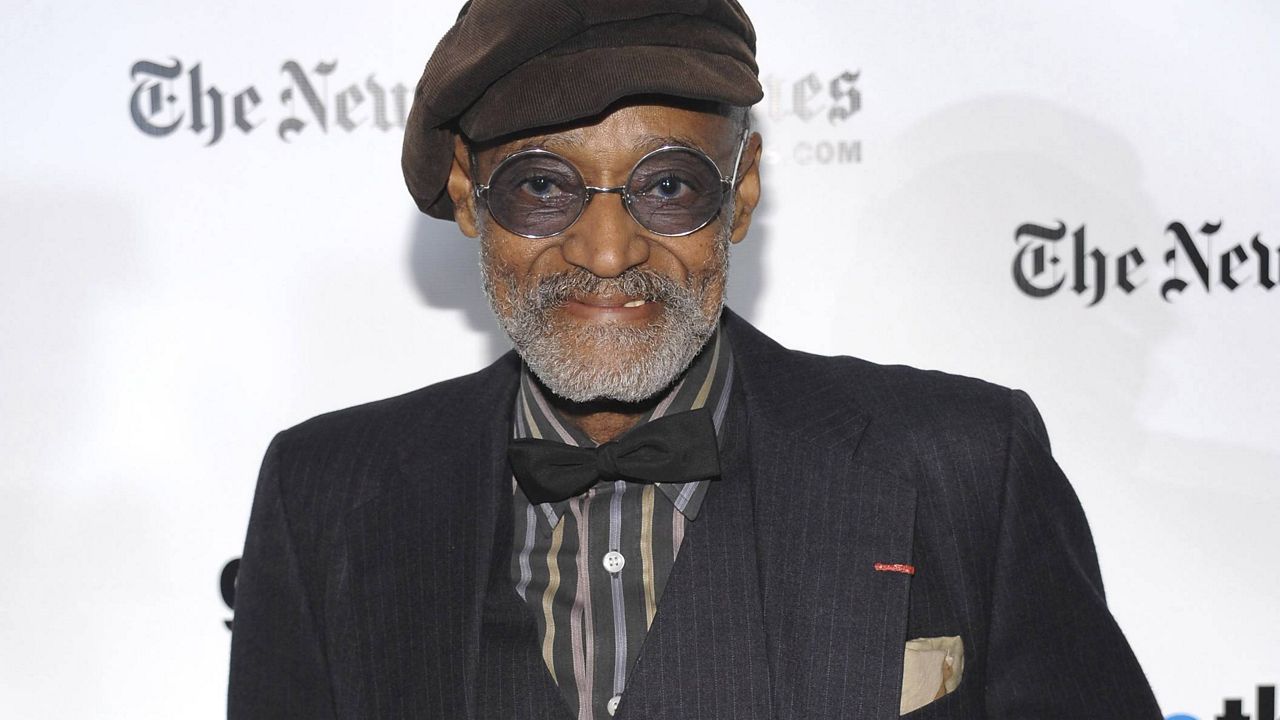 Gotham Tribute Honors recipient, filmmaker Melvin Van Peebles attends the 18th Annual Gotham Independent Film Awards at Cipriani Wall Street on Tuesday, Dec. 2, 2008, in New York.  (AP Photo/Evan Agostini)