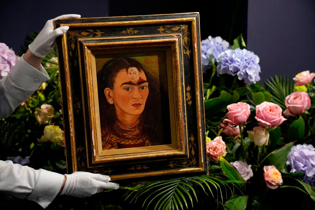 Frida’s “Diego y yo” sells for a record $ 34.9 million