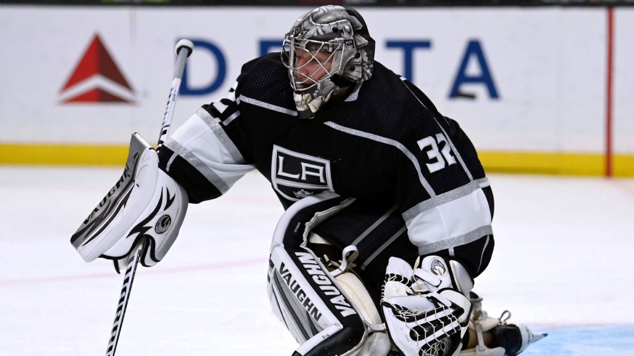 LA Kings on X: .@Dodgers Warm-Ups  / X