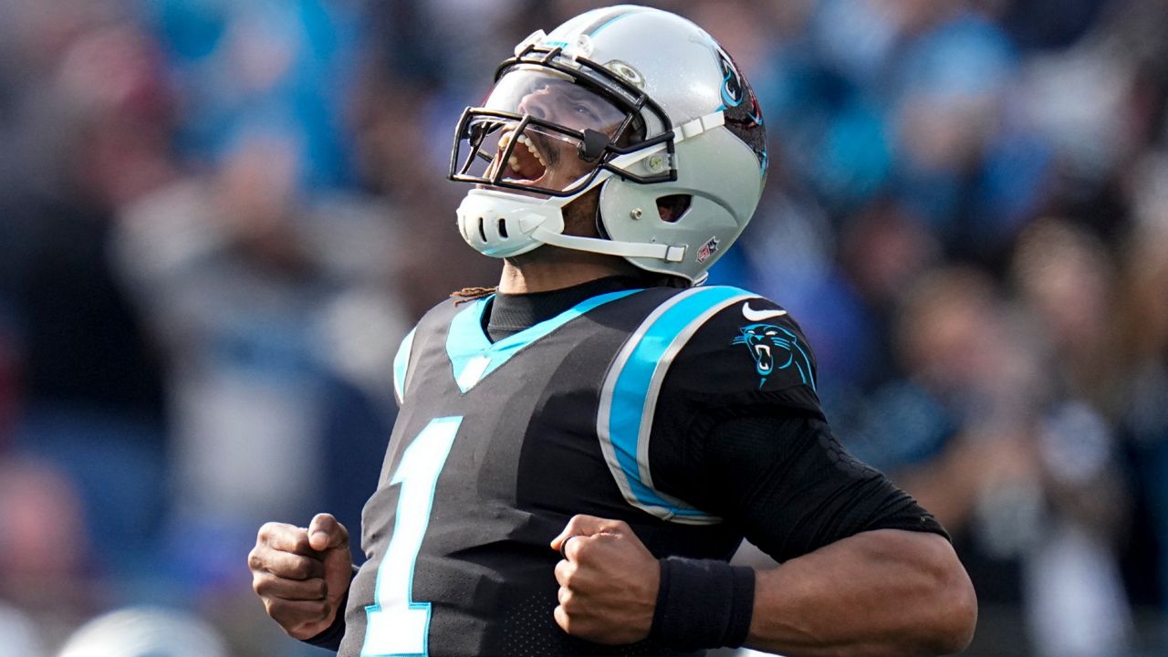 Carolina Panthers quarterback Cam Newton suffered knee injury in loss to  the Saints - Cat Scratch Reader