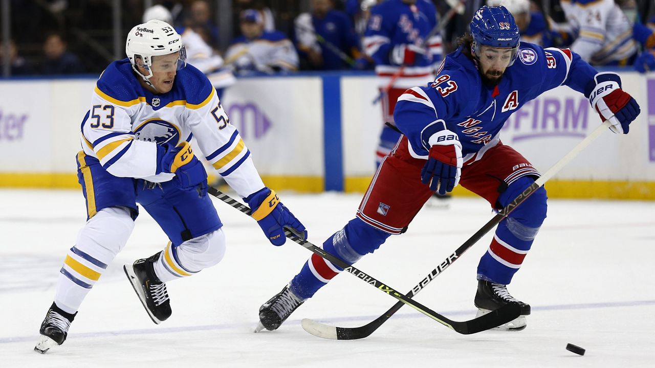 Rangers vs. Lightning final score, results: Mika Zibanejad's two goals lead New  York to opening night win