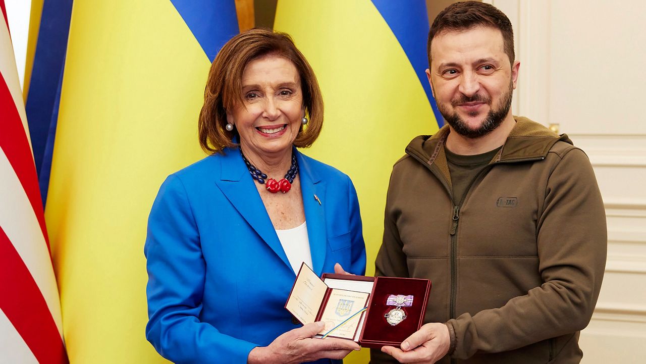 Pelosi Zelenskyy