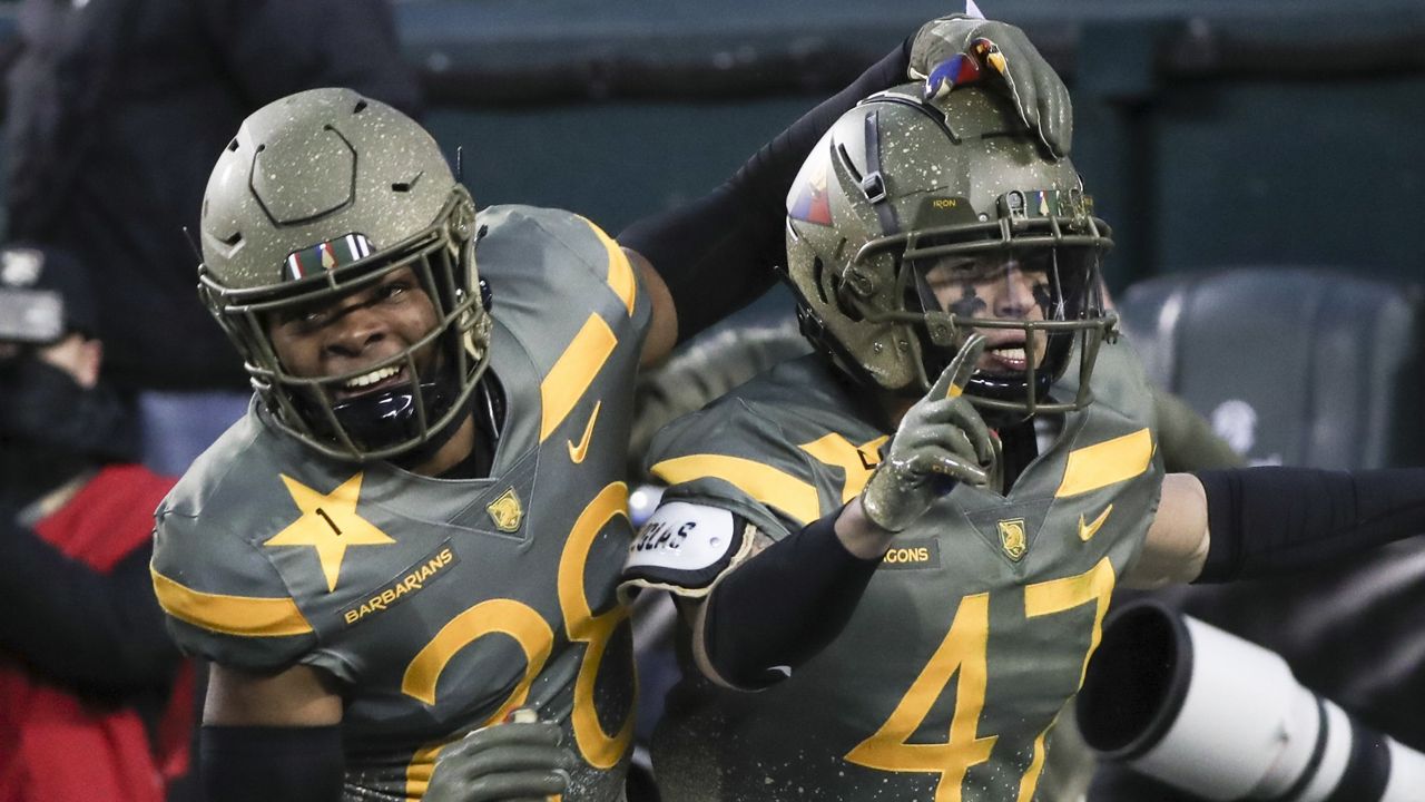 MOAA - Quick Hits: 11 Army-Navy Football Facts to Know Before Saturday's  Showdown