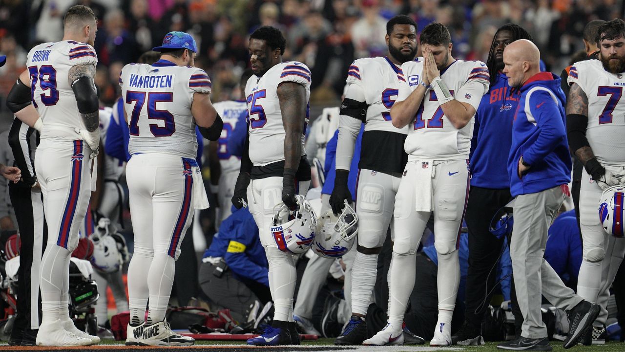 Damar Hamlin Attends Bengals-Bills NFL Playoff Game - The New York Times