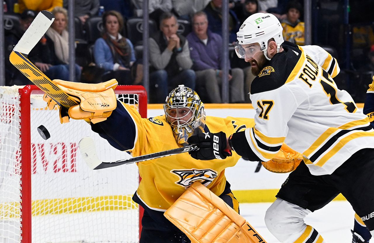 Jeremy Swayman Makes 29 Saves, Bruins Blank Predators 5-0