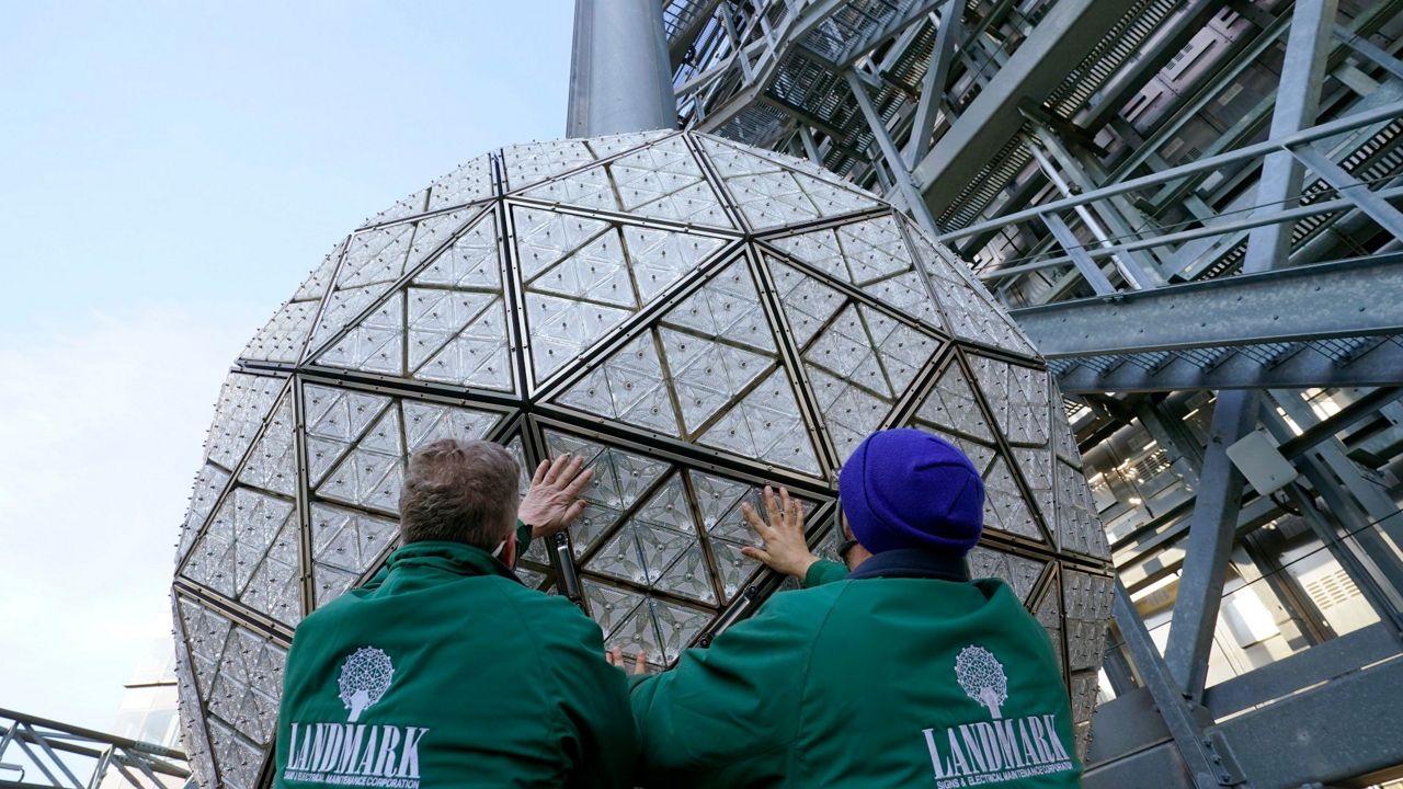 Crystals installed in Times Square New Year’s sphere