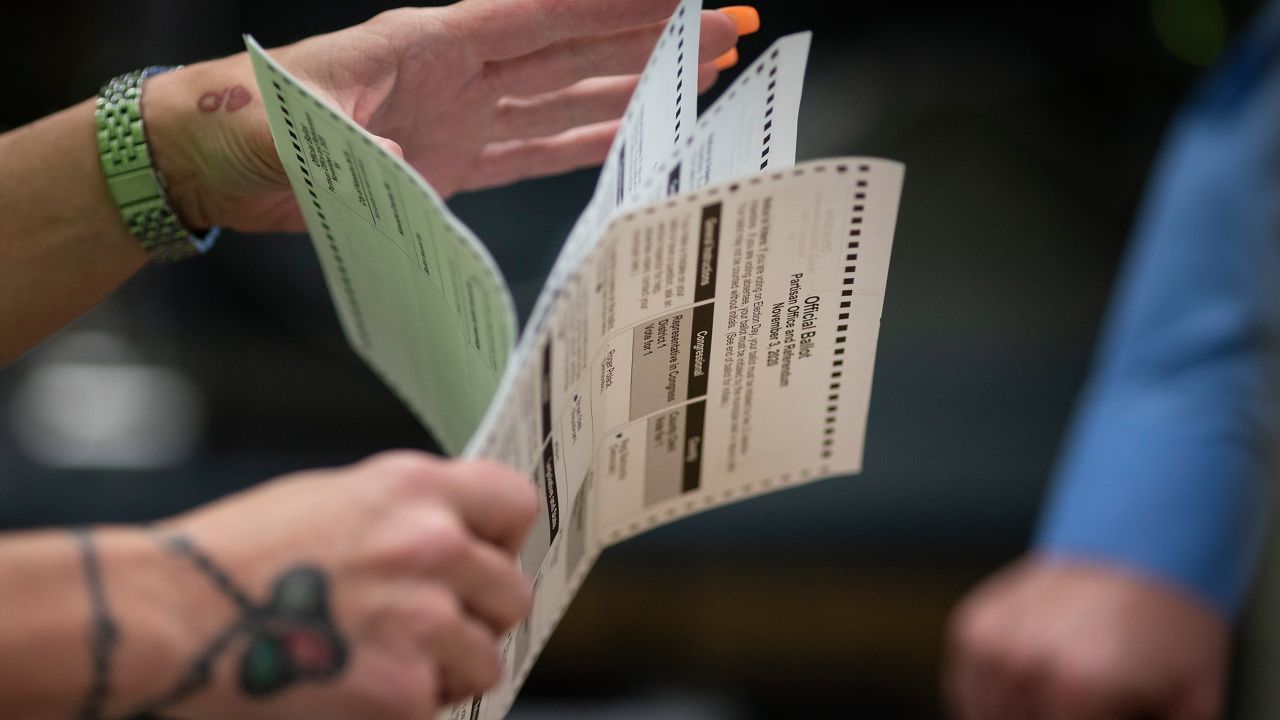 Explainer: Protections against absentee ballot fraud in Wis.