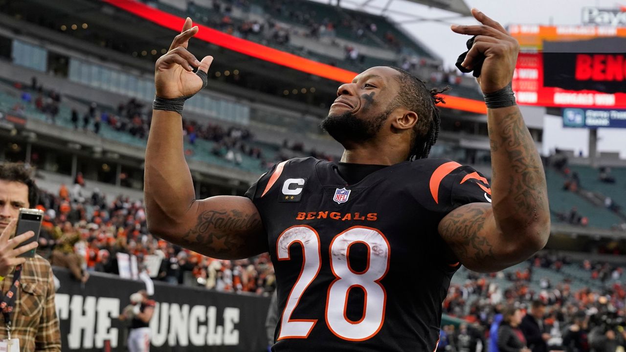 Bengals' Mixon found not guilty of aggravated menacing