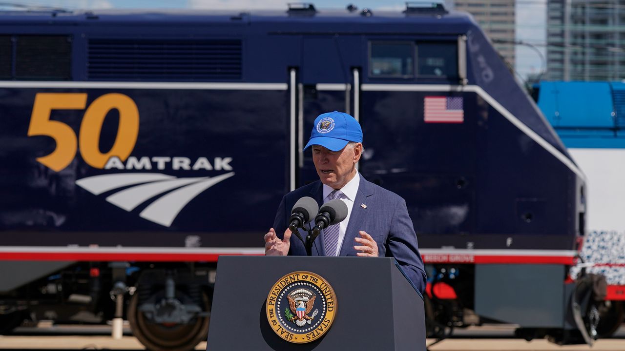 President Joe Biden's infrastructure plan calls for expanding train routes across the country. Photo by AP. 