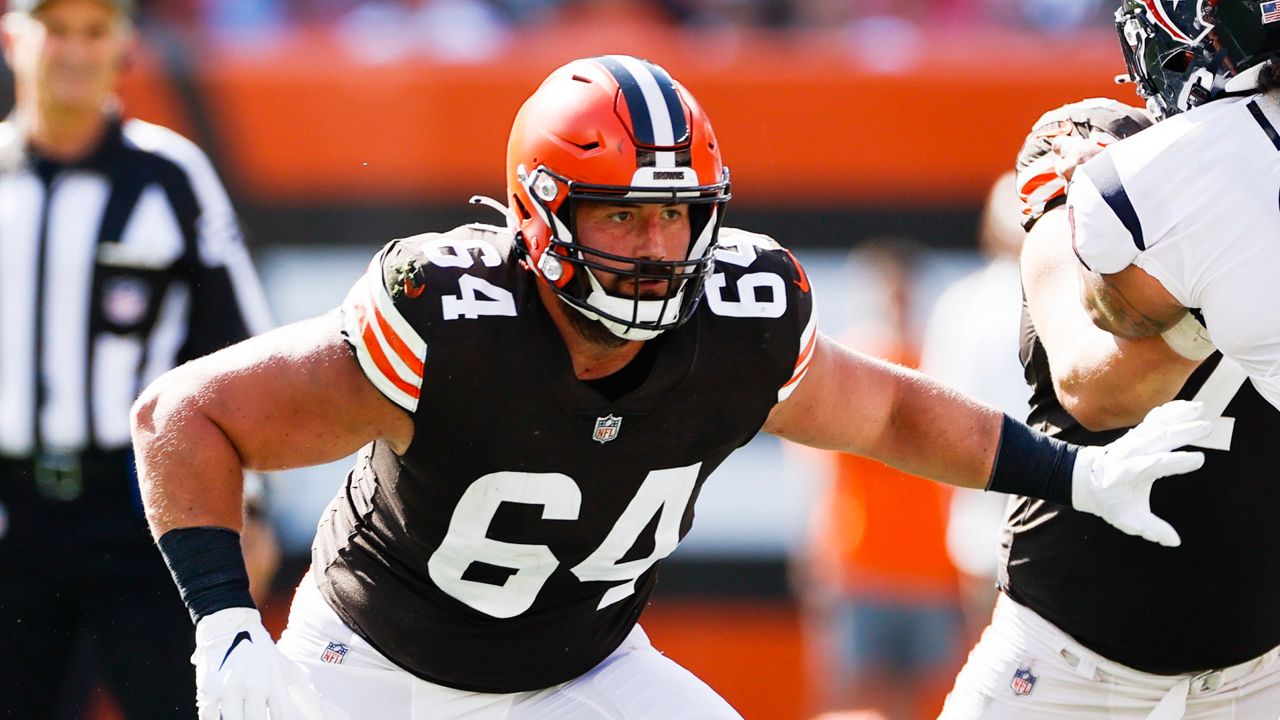 Akron native J.C. Tretter retires from NFL after eight seasons