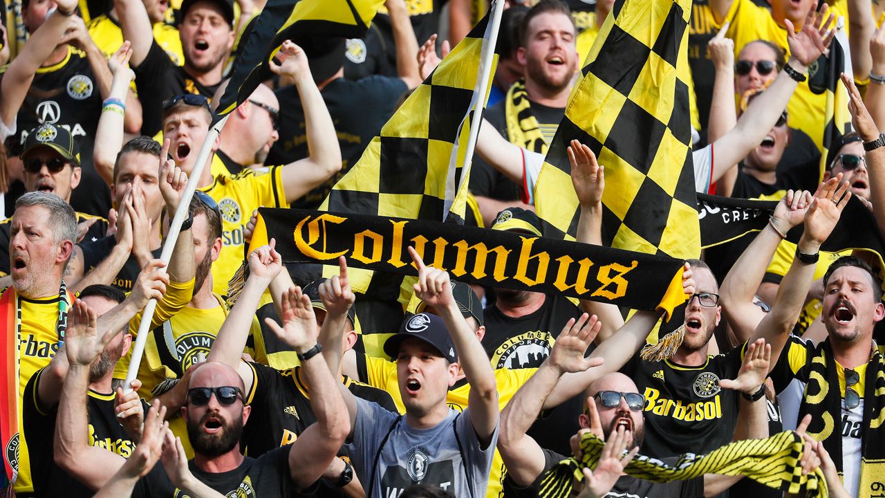 Columbus Crew fans (AP Photo/John Minchillo).