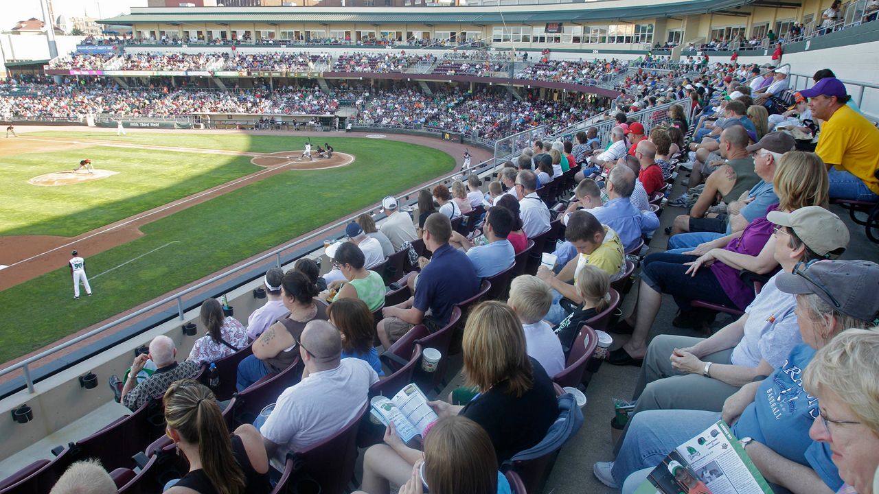 25 People Become Citizens At Dayton Dragons Baseball Game