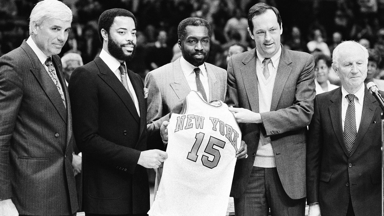 Knicks legend Earl 'The Pearl' Monroe weighs in on playoff run