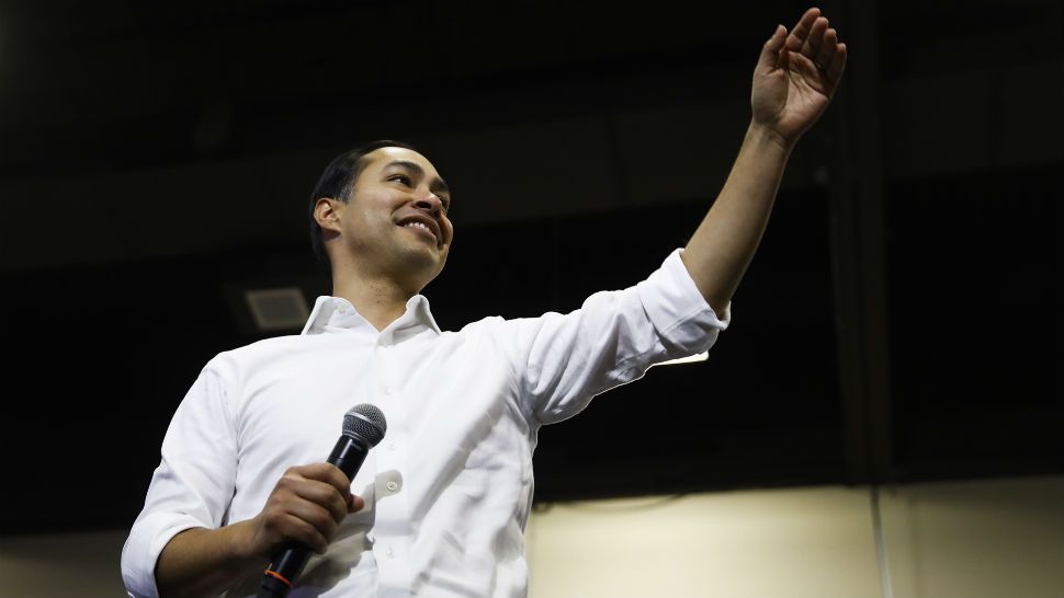 Julian Castro, former Secretary of Housing and Urban Development, arrives to introduces Democratic presidential candidate Sen. Elizabeth Warren, D-Mass., during a campaign event, Saturday, Feb. 1, 2020, in Davenport, Iowa. (AP Photo/Matt Rourke)
