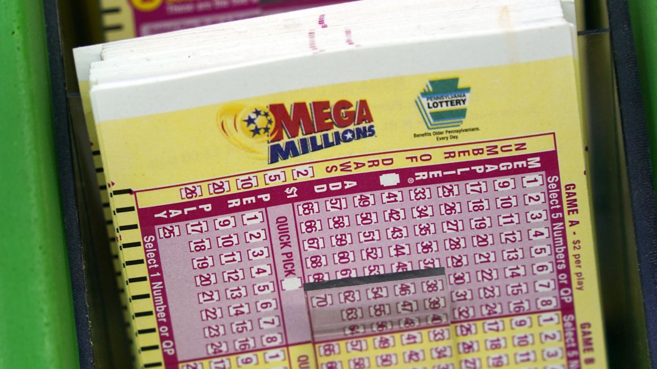 Winning Mega Millions lottery ticket sold in Queens