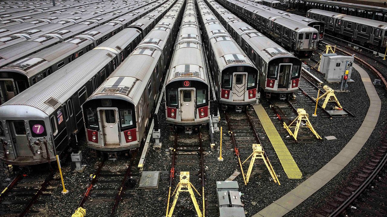 Cifra récord de pasajeros en un día en el metro de Nueva York