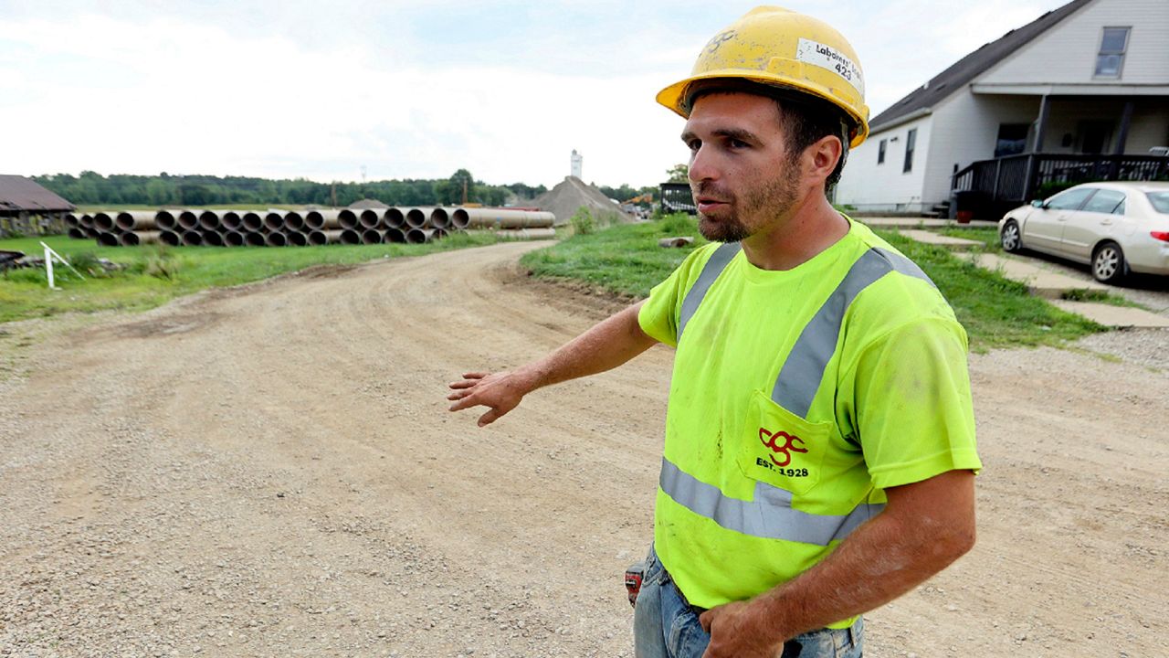Construction worker in Ohio. (AP Photo/Paul Vernon)
