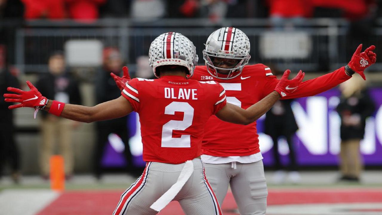 AP Top 25: Ohio State jumps Michigan, moves to No. 2. Washington