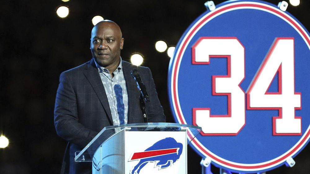 4 Bills Hall of Famers planning support of shooting victims