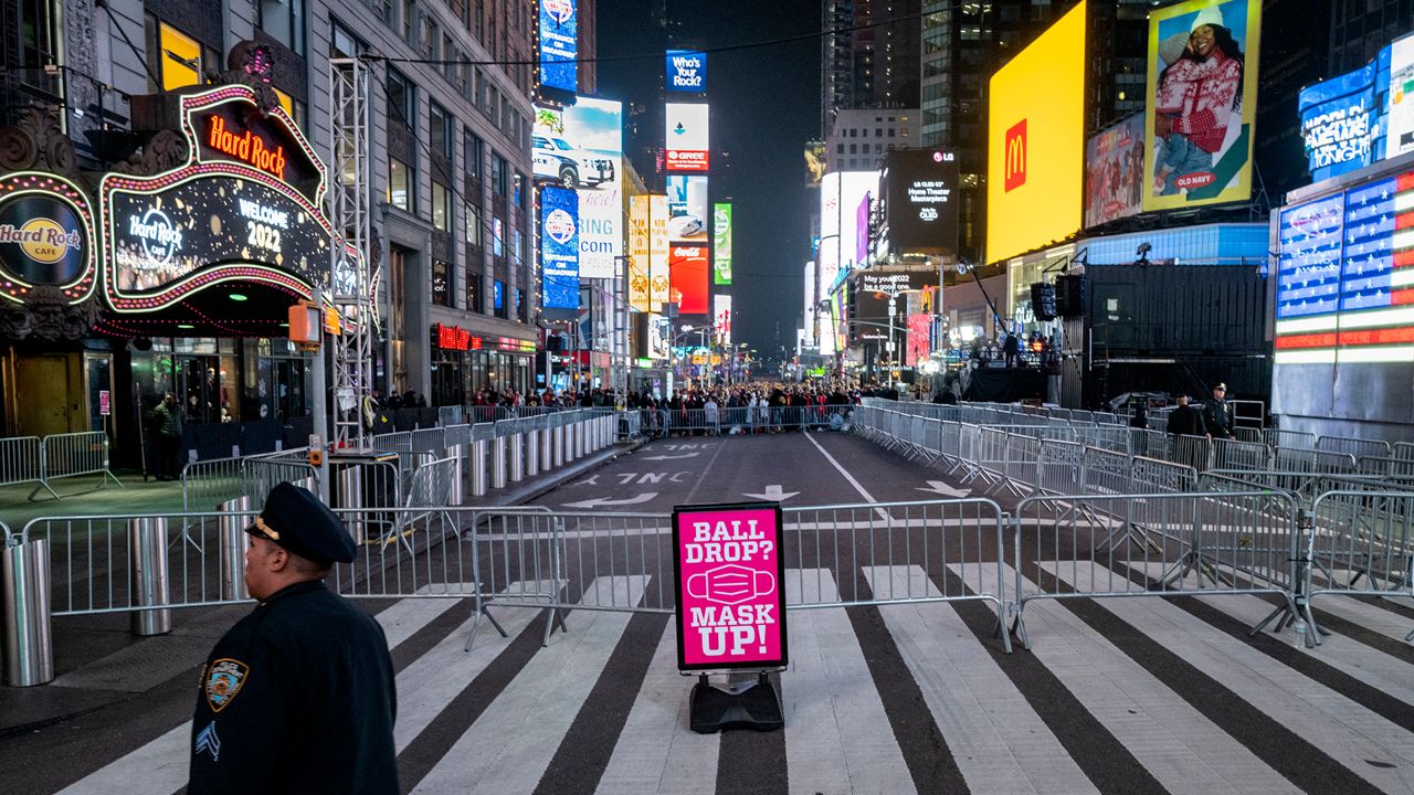 Council bill sets boundaries of Times Square gun free zone