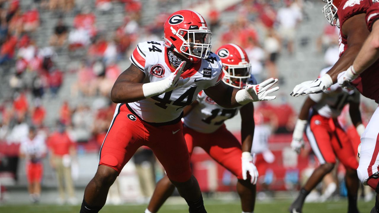 South Carolina defensive lineman Kingsley Enagbare runs a drill during the  NFL football scouting combine, Saturday, March 5, 2022, in Indianapolis.  (AP Photo/Darron Cummings Stock Photo - Alamy