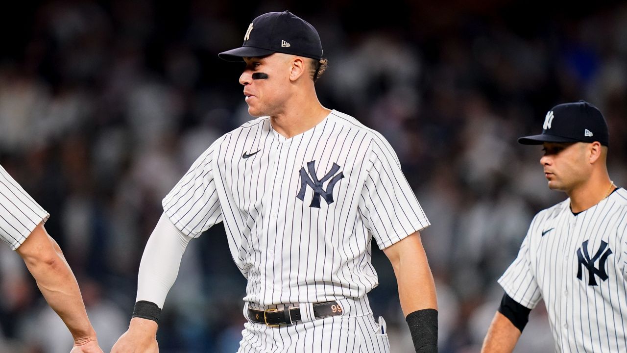 Which former Yankees are headed to playoffs this October? 