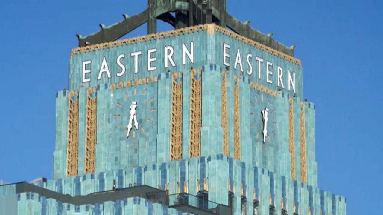 Exploring Socal S Historic Art Deco Buildings In Downtown La