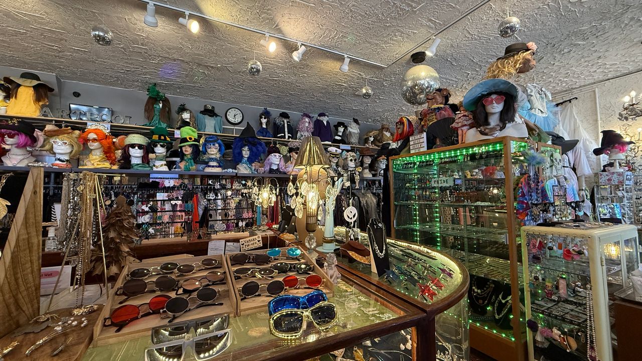 St. Pete vintage store sees uptick in business amid economic uncertainty