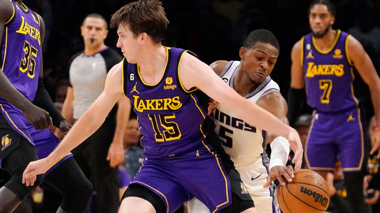 Los Angeles Lakers vs Sacramento Kings - December 22, 2022