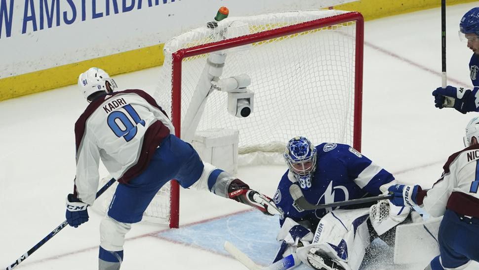 Stamkos' franchise record-setting night powers Lightning to blowout victory  over Maple Leafs