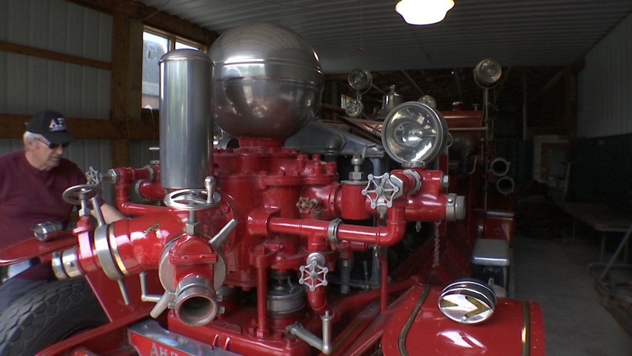 Historic fire engine back home in Avon