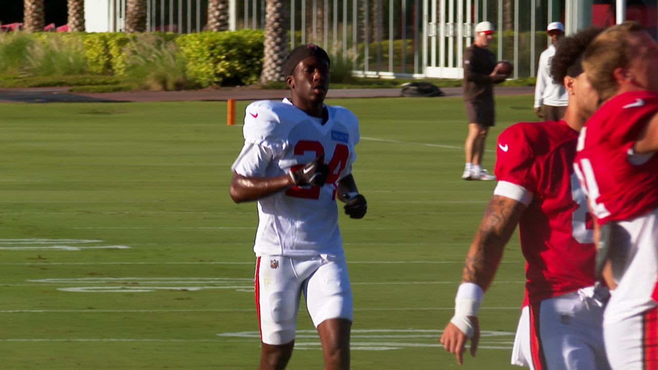 Garnes fighting for Bucs roster spot on the field with inspiring story off of it