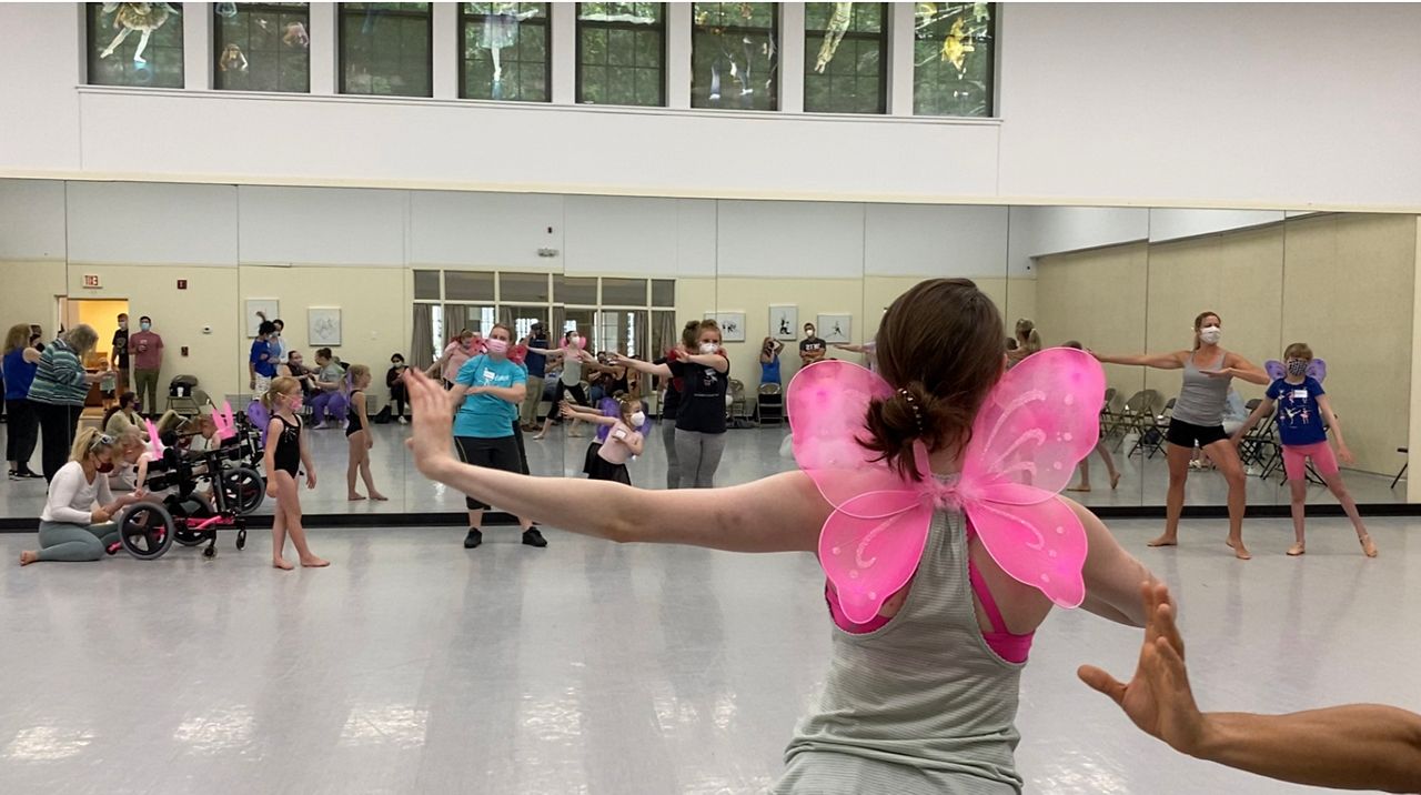 SPAC holds ballet class for children with disabilities