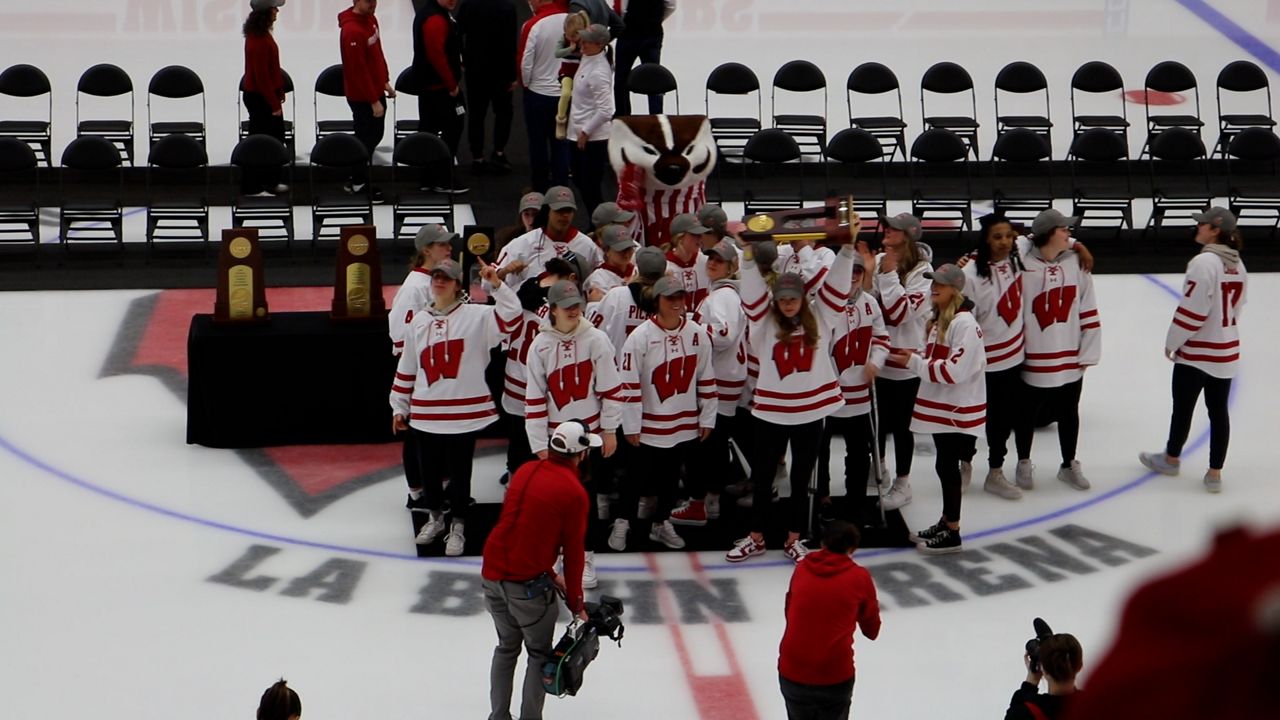 Wisconsin women’s hockey team celebrates championship win