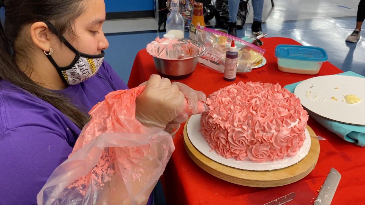 Student Baking Business Soars During Pandemic