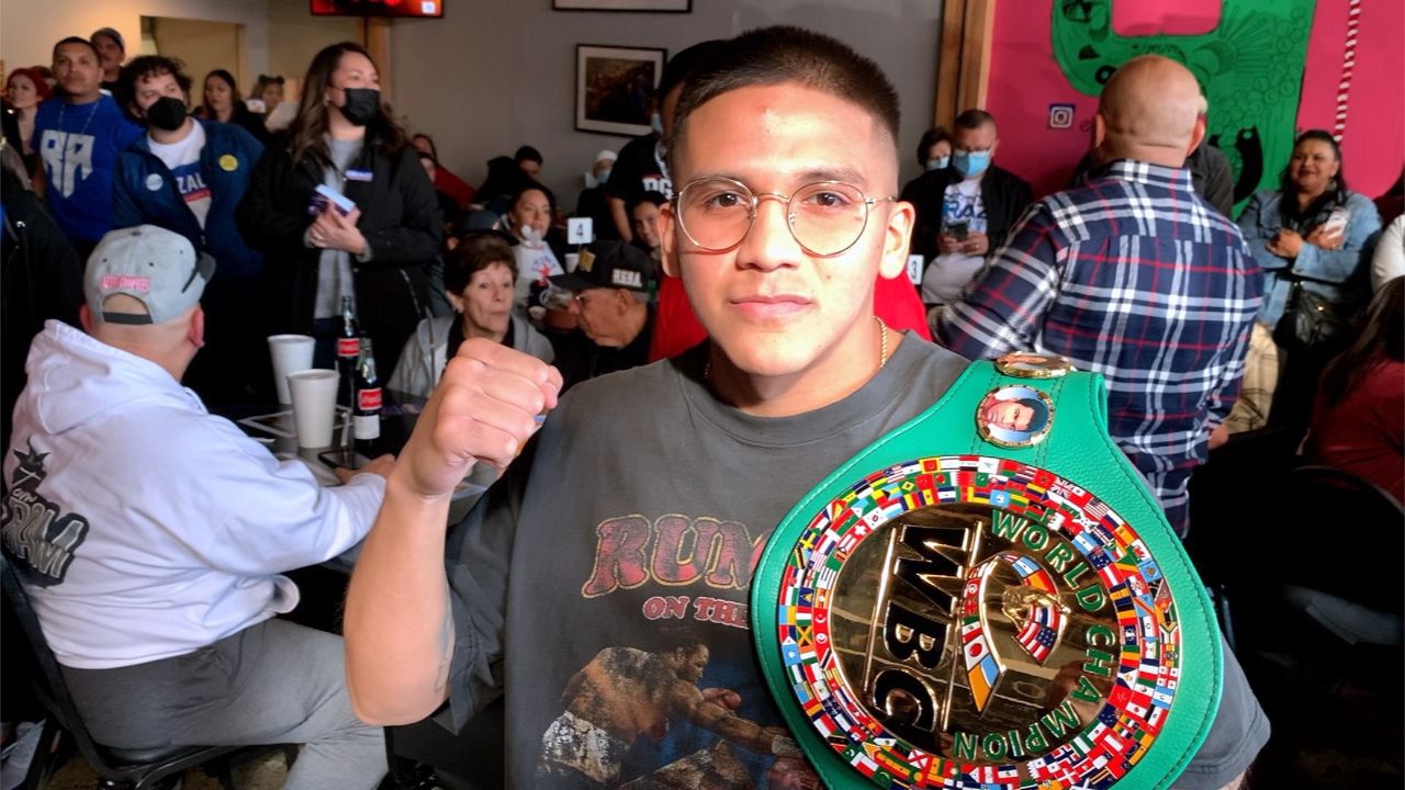 BoxingScene.com on X: 'Bam' Rodriguez: Never Seen My Brother Look