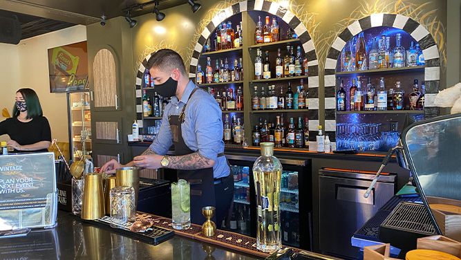 bar