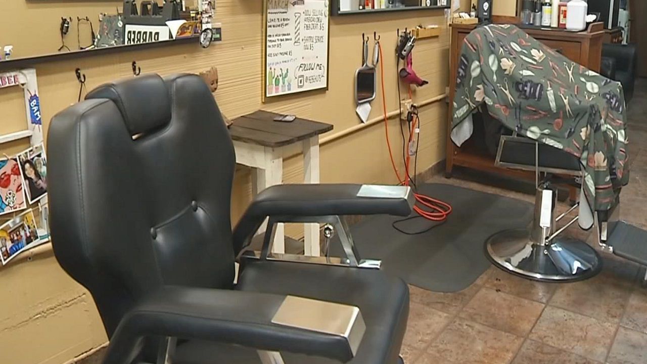 As Florida salons and barbershops reopened Monday, there are regulations that must be followed per the state. (Spectrum Bay News 9)