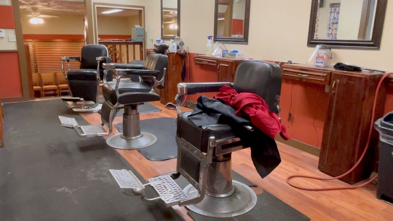 Barbers, Beauticians Petition to Reopen in Orange Zone