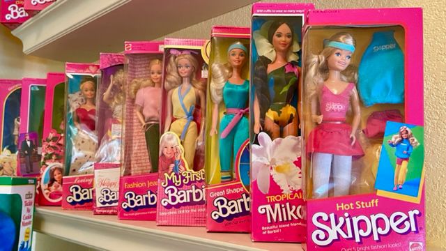 Hundreds of Barbies fill Austin woman's home