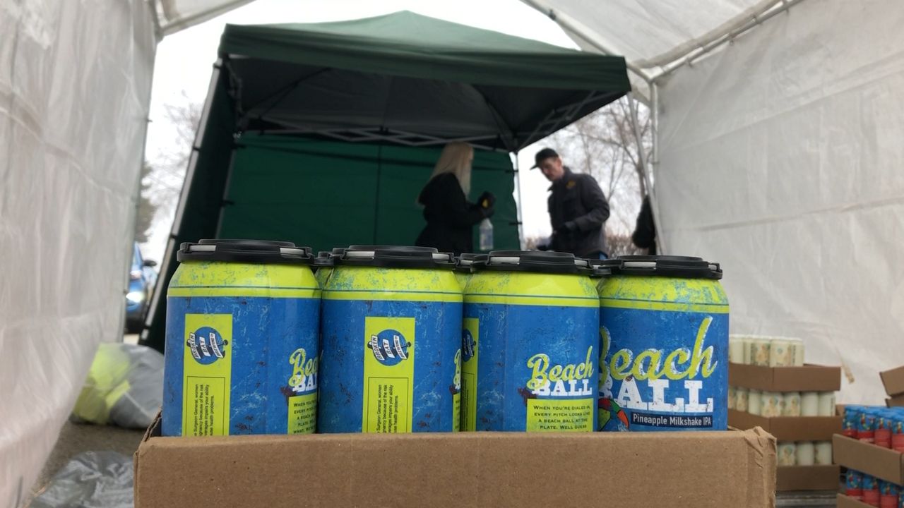 Wisconsin Craft Beer DriveThrough Brings Big Support