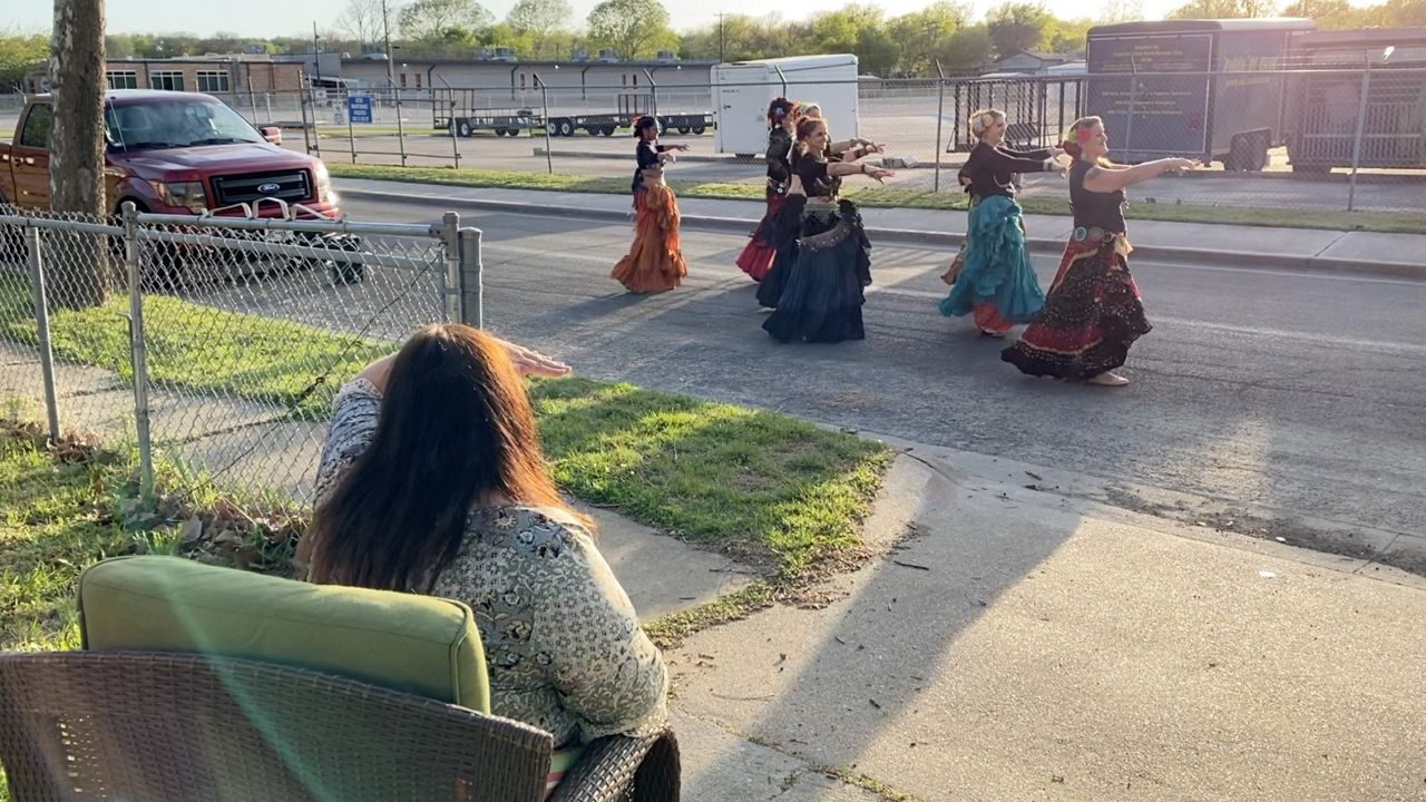 Belly dancing keeps bond strong between Central Texas women - Vimarsana News