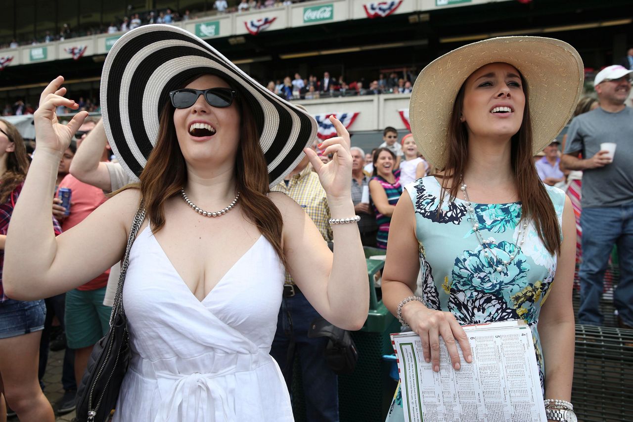 Belmont stakes outlet attire