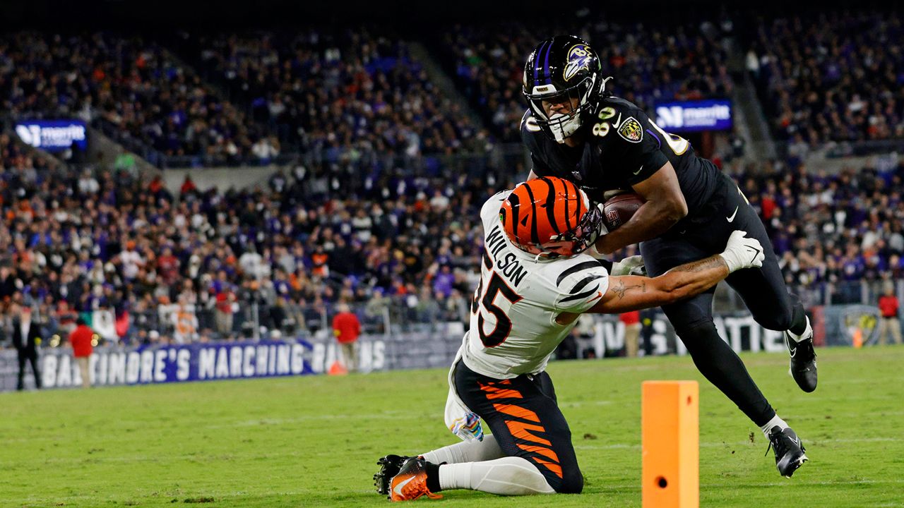 Cincinnati Bengals linebacker Logan Wilson (55) in coverage during an NFL  football game against the New