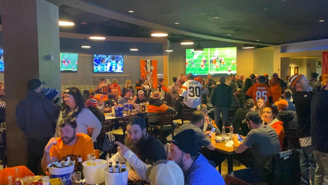 Who Dey Nation gathered together in Kansas City for a pre AFC Championship party at Winning Streaks inside the Harrahs casino. 